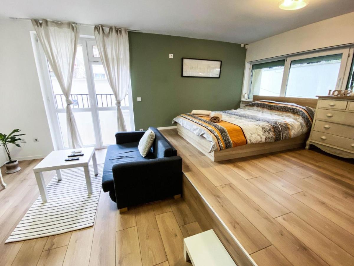 Stylish Apartment, Very Good Located! Apartemen *